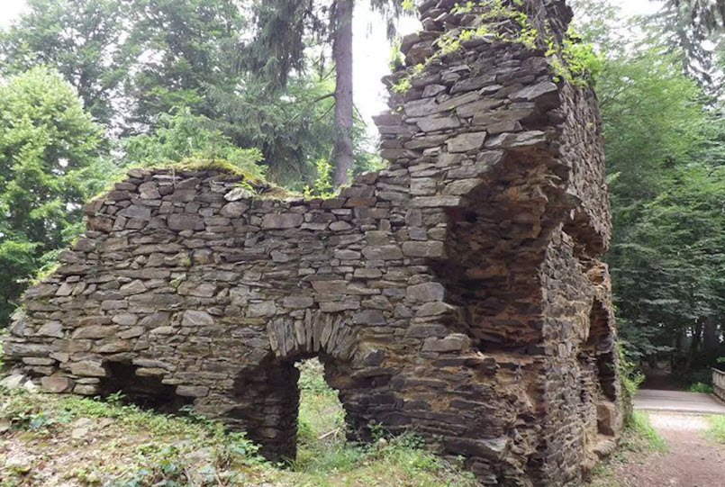 Zřícenina Hradu Štědrý Hrádek, Czech Republic (Czechia)